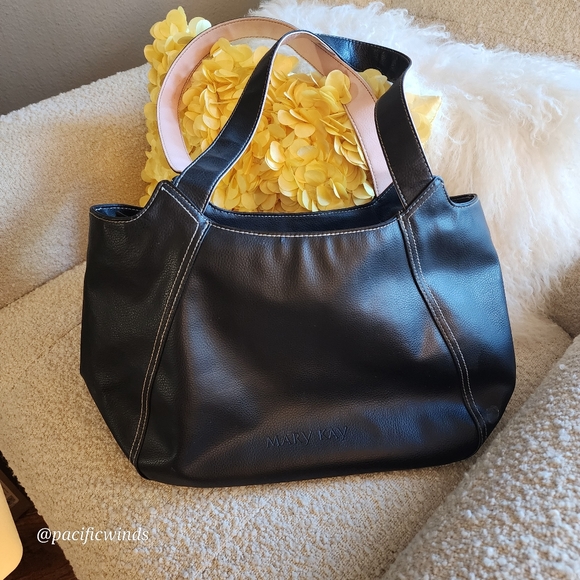 NWOT FAUX LEATHER BLACK & PINK MARY KAY FULL ZIPPER TOP BAG - Picture 8 of 10